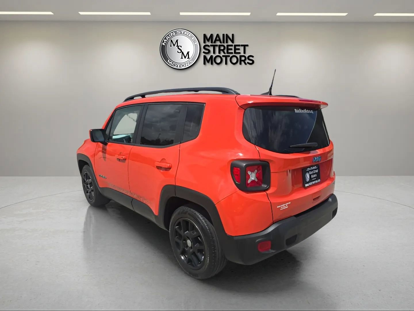 Used 2021 Jeep Renegade Latitude FWD image 3