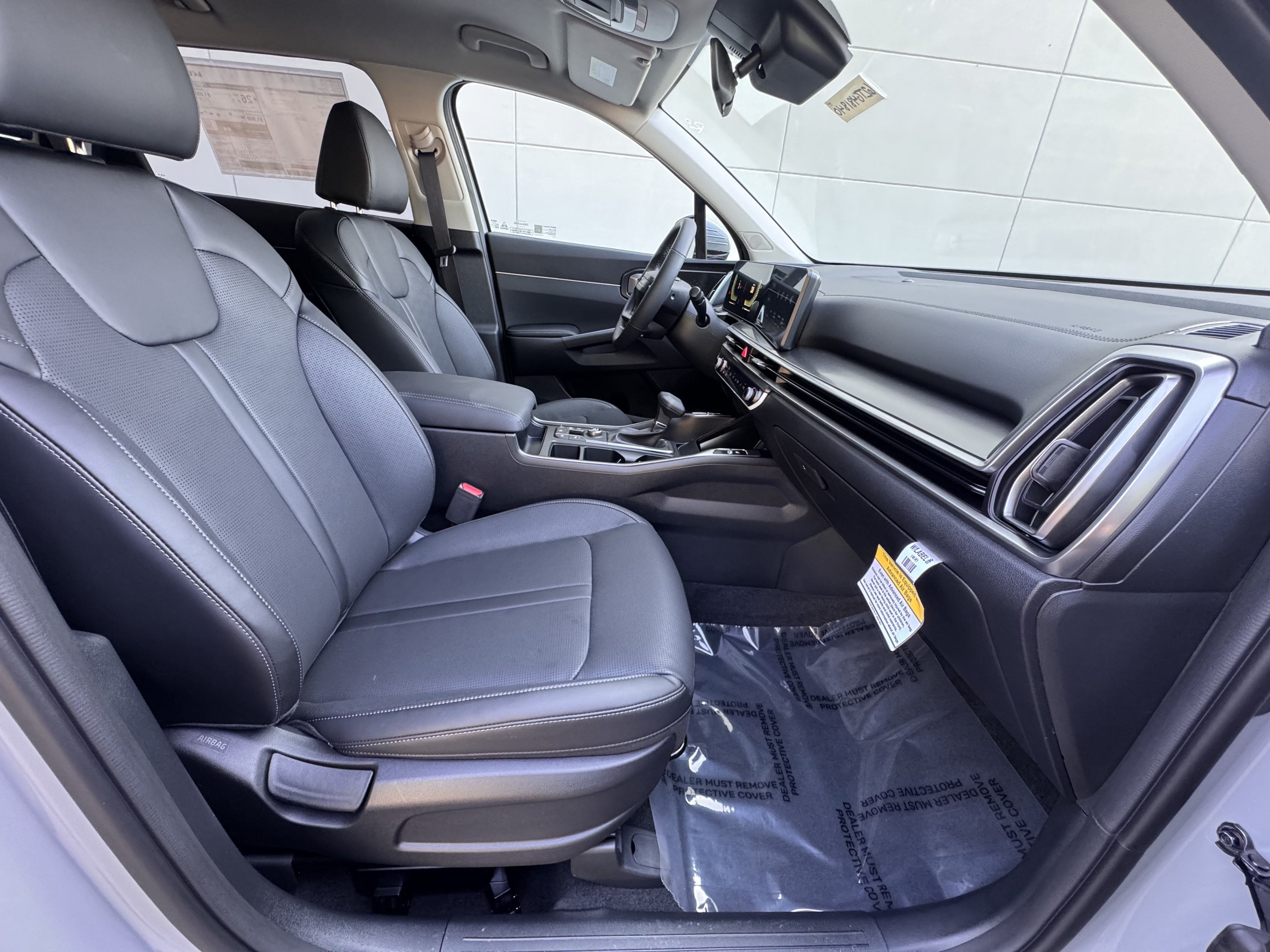 New 2026 Kia Sorento S FWD image 19