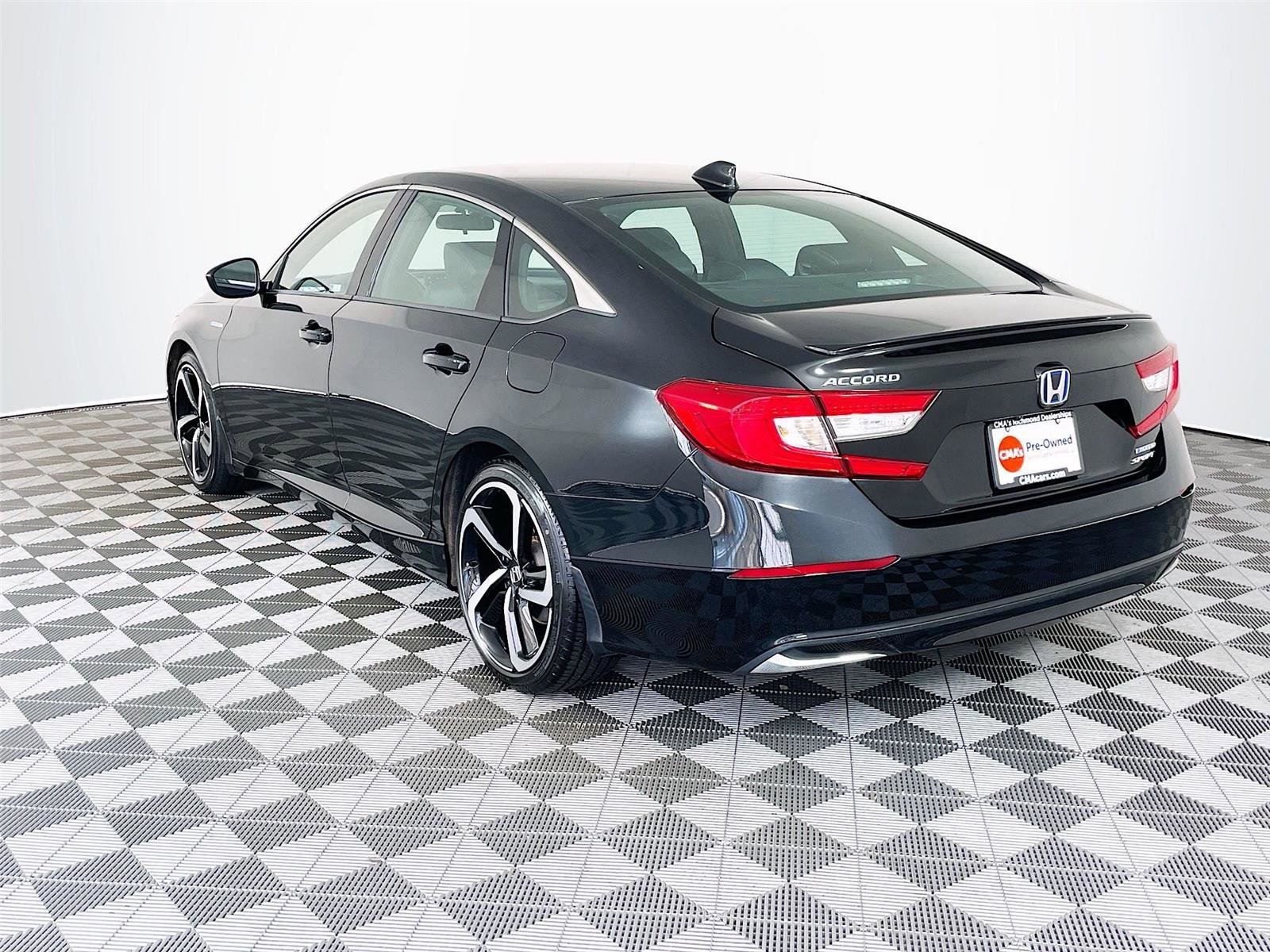 Used 2022 Honda Accord Sport image 7