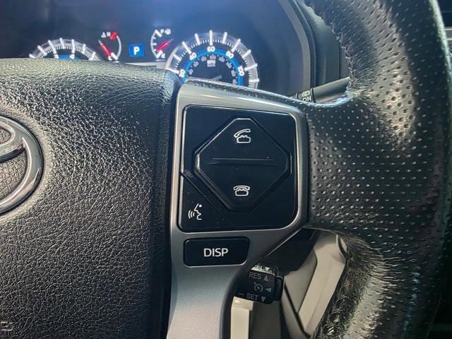 Used 2015 Toyota 4Runner SR5 AWD/4WD image 16