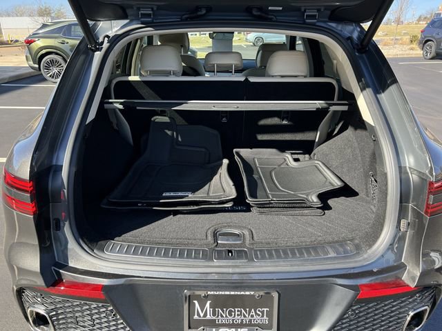 Used 2025 Genesis GV70 2.5T image 21