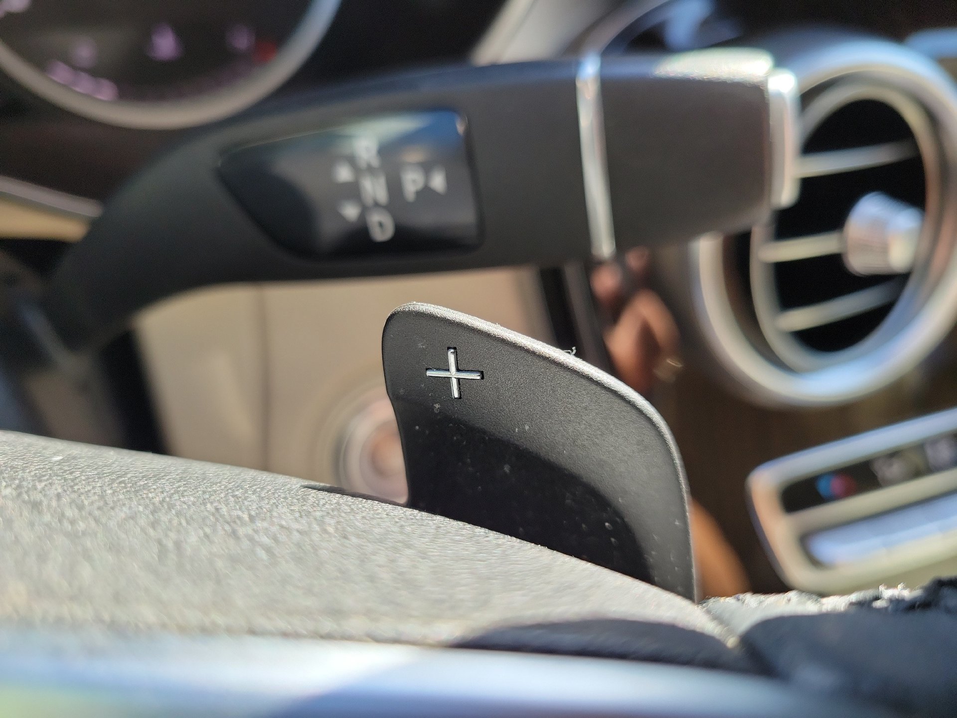 Used 2021 Mercedes-Benz GLC 300 w/ Premium Package image 40