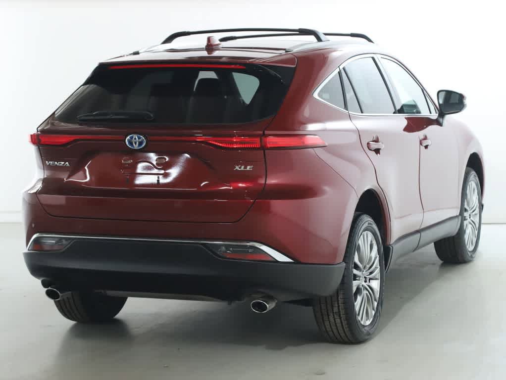 Certified 2023 Toyota Venza XLE image 46