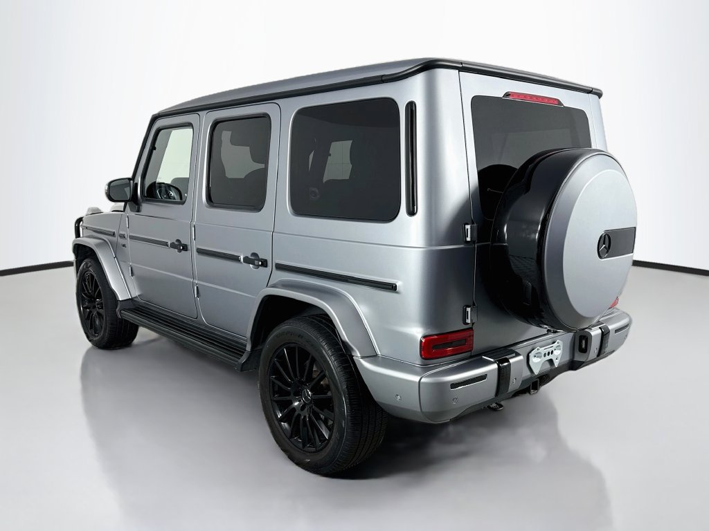 Used 2023 Mercedes-Benz G 550 image 3