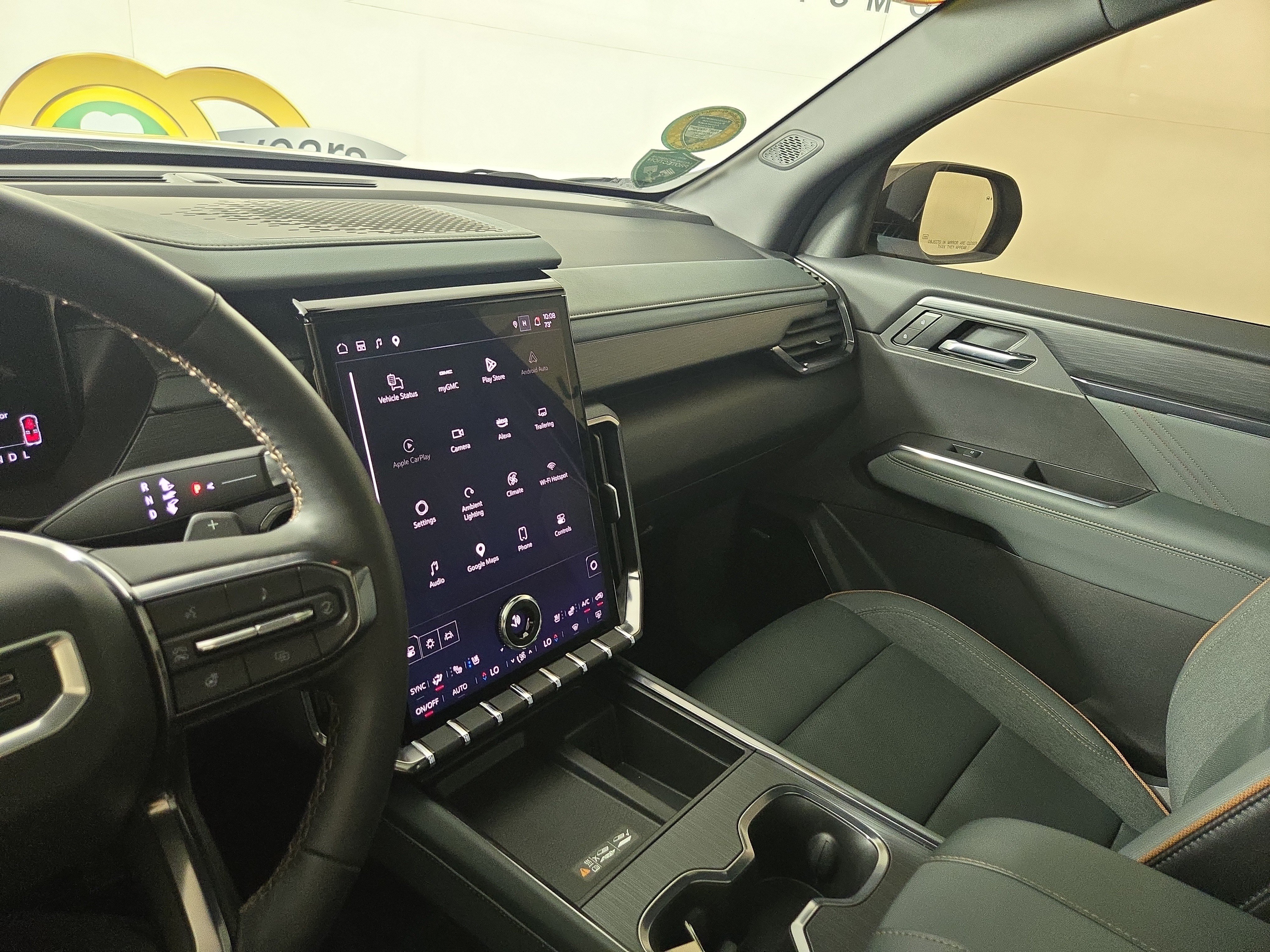 Used 2025 GMC Acadia AT4 w/ Luxury Package AWD/4WD image 26