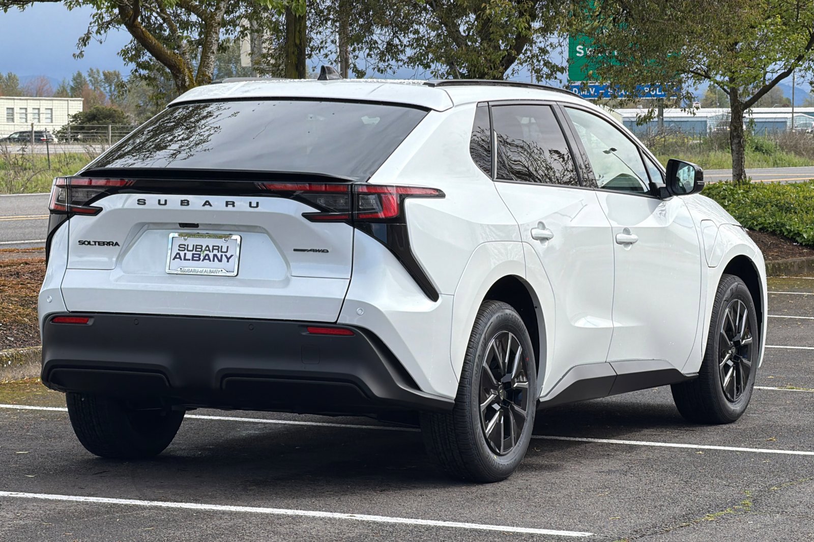 New 2026 Subaru Solterra Premium image 4