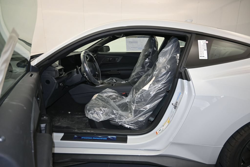 New 2026 Ford Mustang Dark Horse SC w/ Carbon Fiber Exterior Package RWD image 21