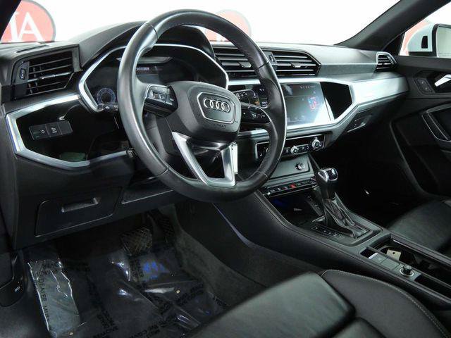 Used 2022 Audi Q3 2.0T Premium Plus AWD/4WD image 16
