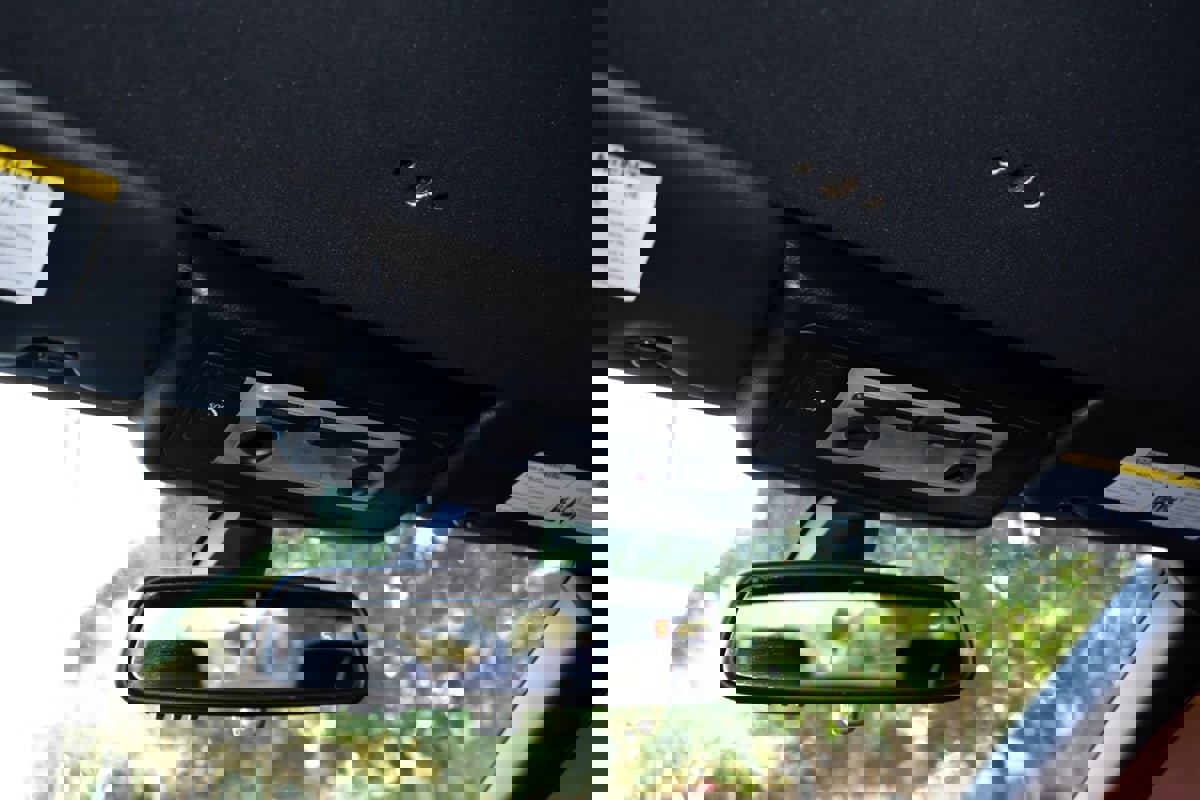 Used 2012 BMW M3 Convertible w/ Premium Pkg image 16