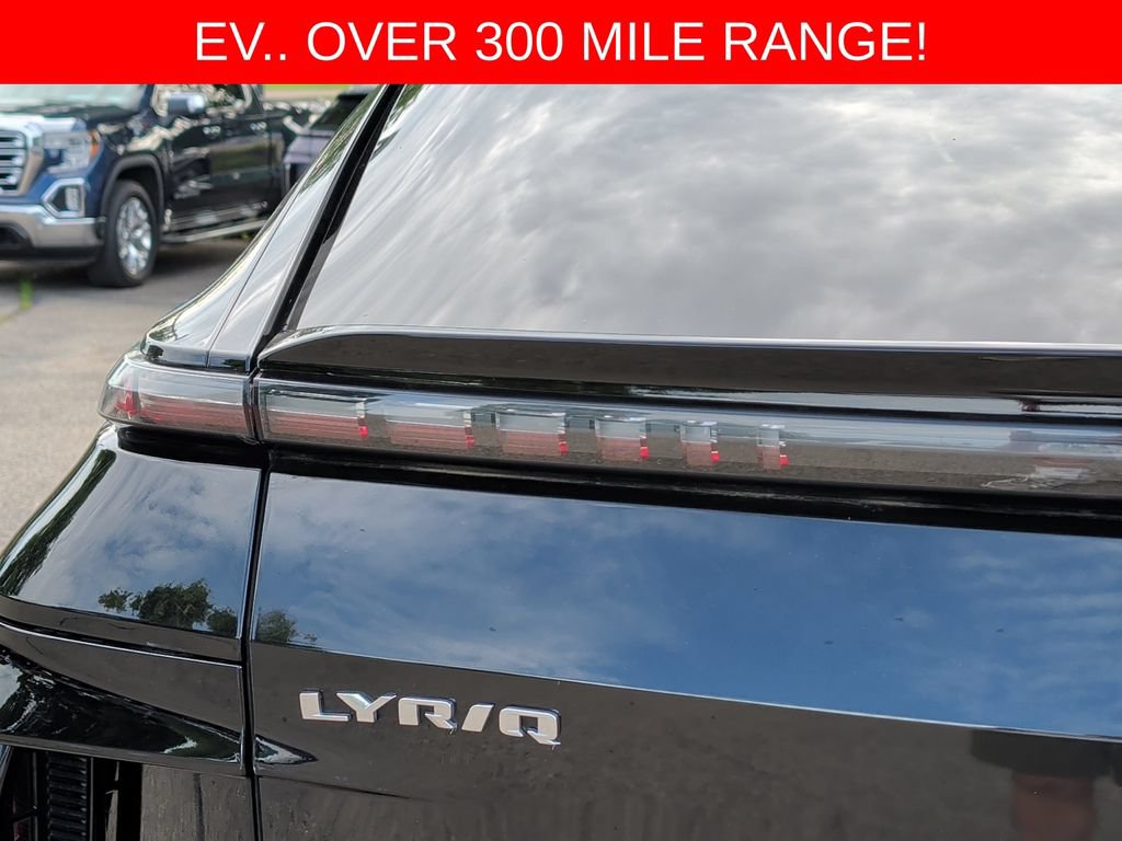 Used 2024 Cadillac Lyriq Luxury w/ LPO, Floor Liner Package AWD/4WD image 46