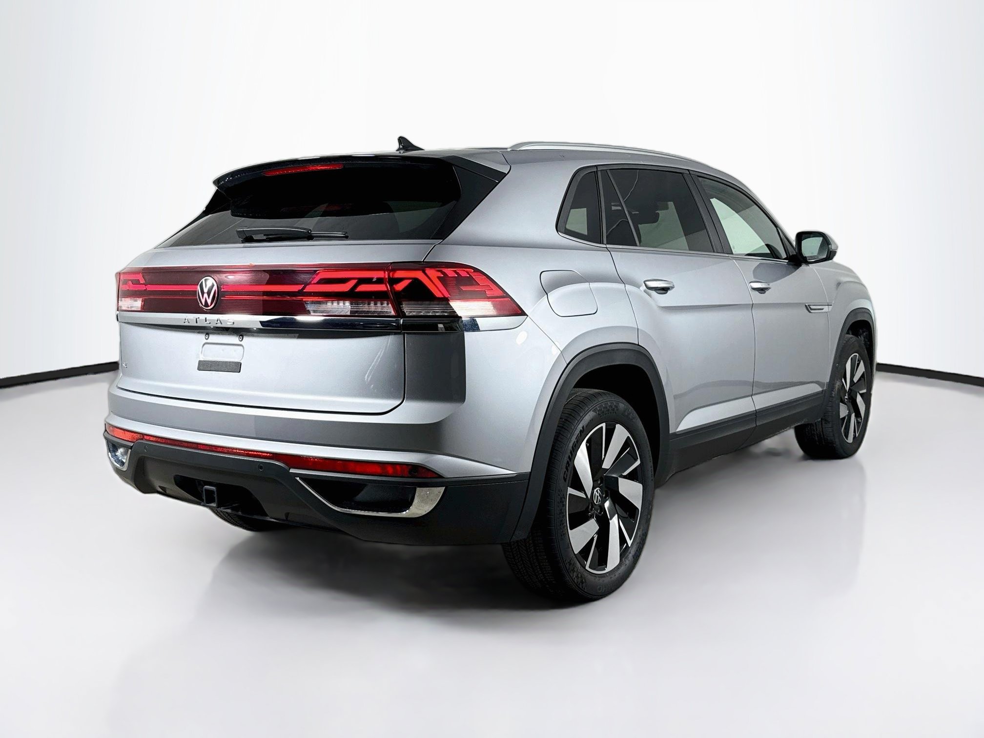 Used 2026 Volkswagen Atlas Cross Sport SE FWD image 31