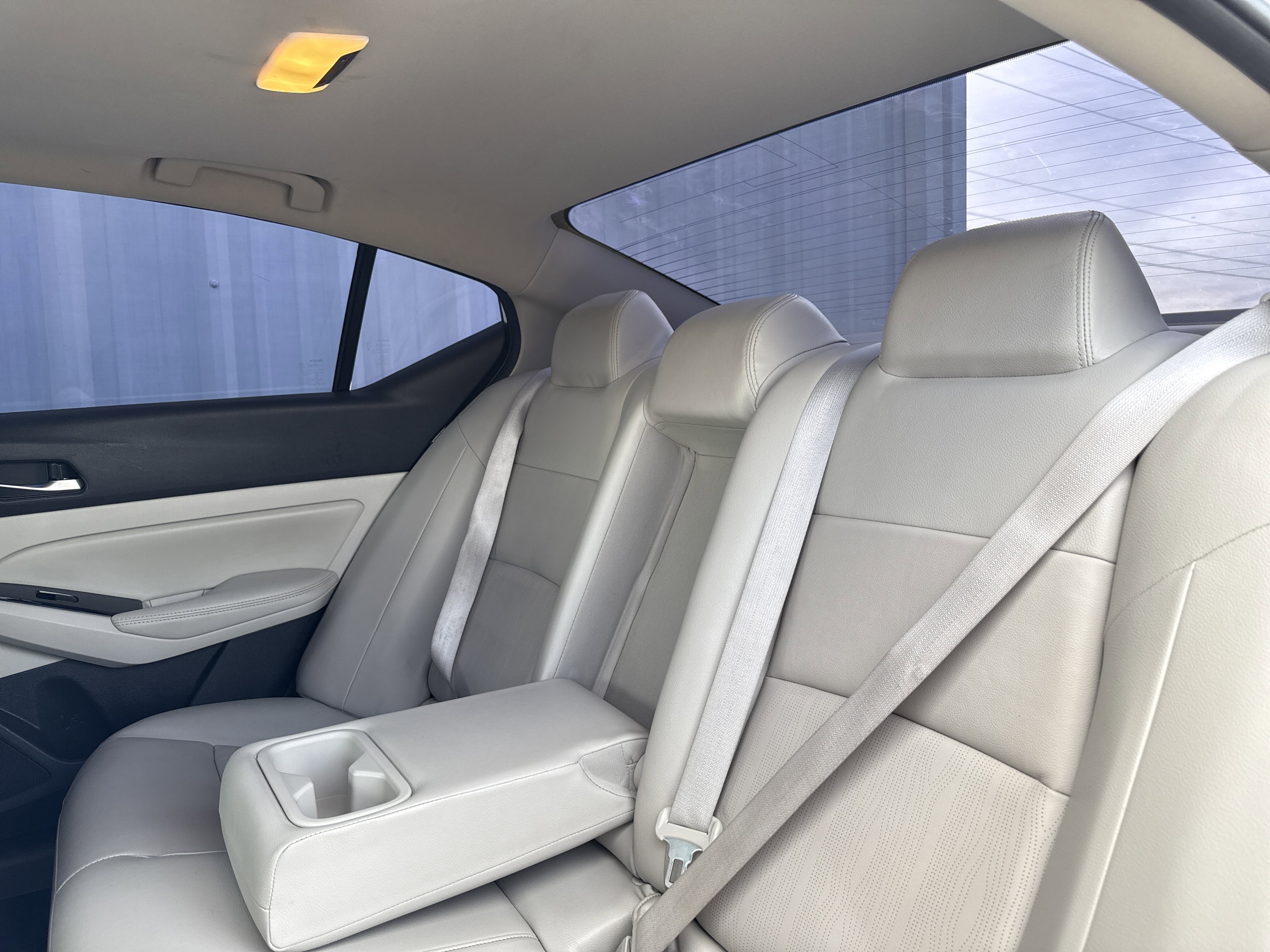 Used 2021 Nissan Altima 2.5 Platinum image 23