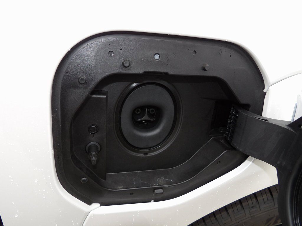 New 2026 Toyota bZ image 8