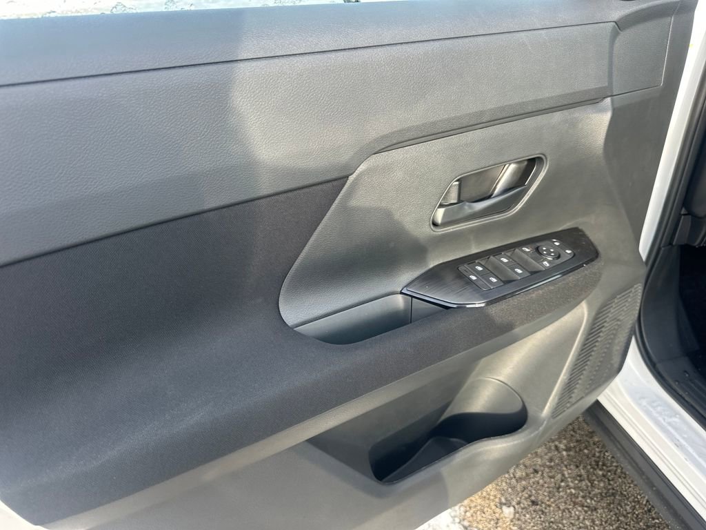 New 2026 Nissan Kicks S image 10