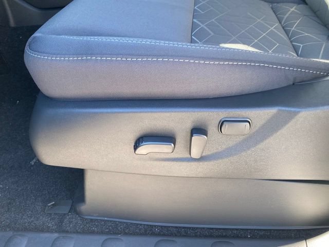 New 2026 Nissan Frontier SV w/ All-Weather Content Package AWD/4WD image 16