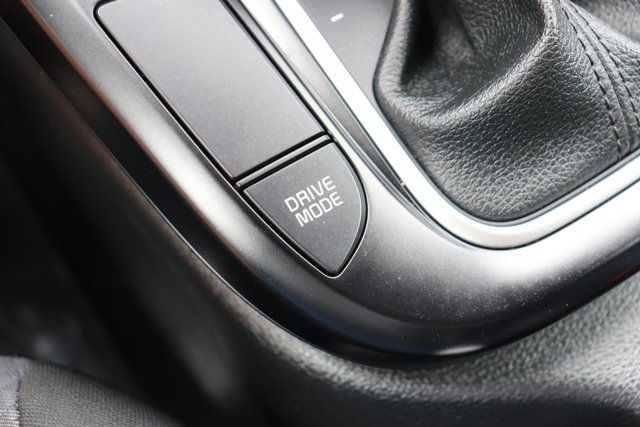 Used 2025 Kia Soul LX w/ LX Technology Package FWD image 17