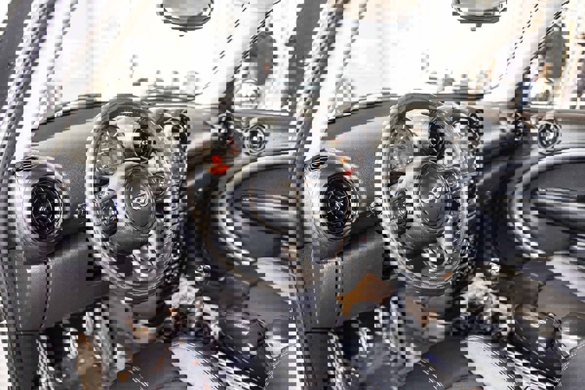 Used 2015 MINI Cooper Countryman S image 19