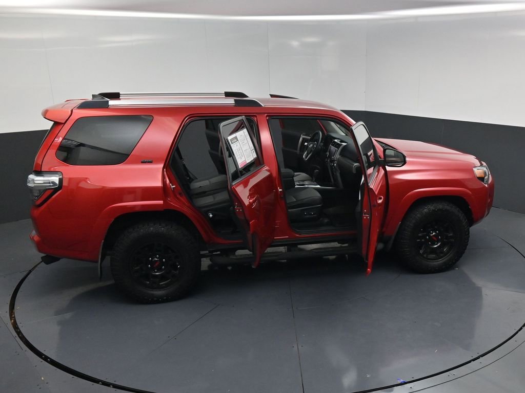Used 2020 Toyota 4Runner SR5 Premium RWD image 23