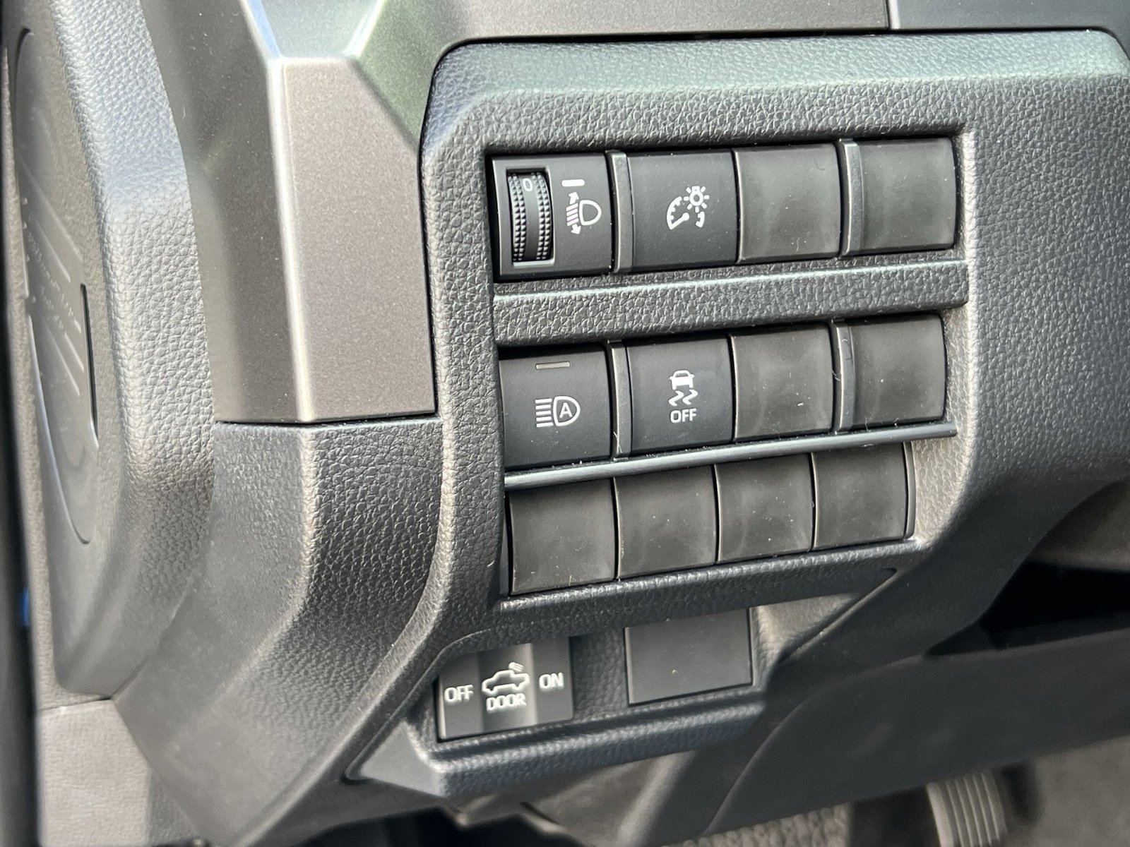 New 2025 Toyota Tacoma SR5 image 22