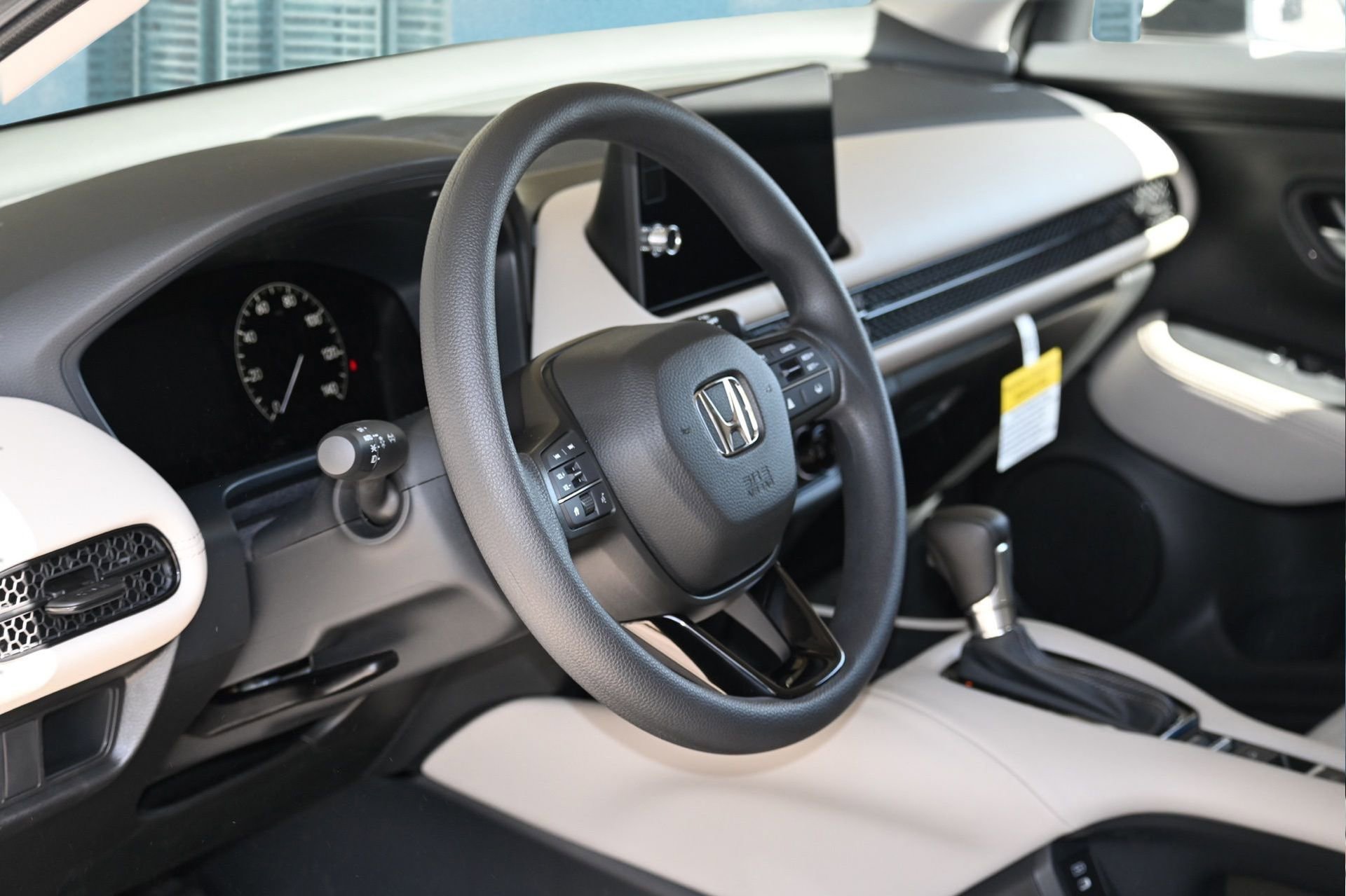 New 2025 Honda HR-V LX image 10