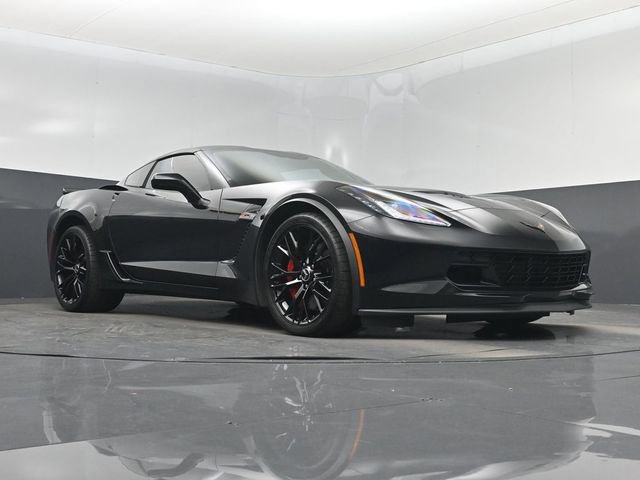 Used 2015 Chevrolet Corvette Z06 w/ 3LZ Preferred Equipment Group RWD image 32