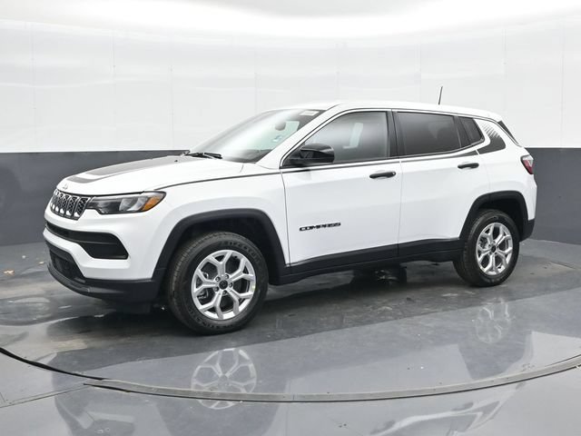 Used 2025 Jeep Compass Sport w/ Mopar Graphics Package AWD/4WD image 25