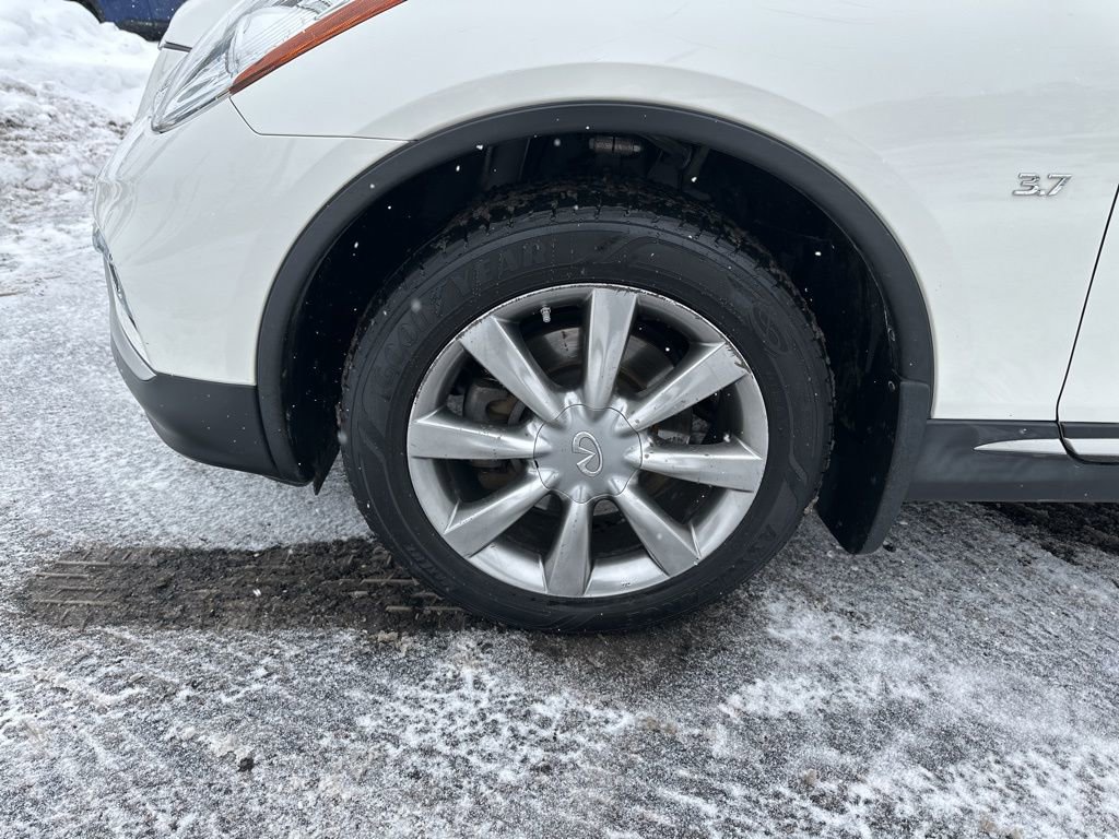 Used 2017 INFINITI QX50 AWD w/ Premium Plus Package image 19