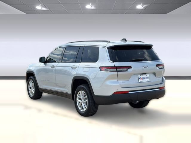 New 2026 Jeep Grand Cherokee L Laredo AWD/4WD image 3