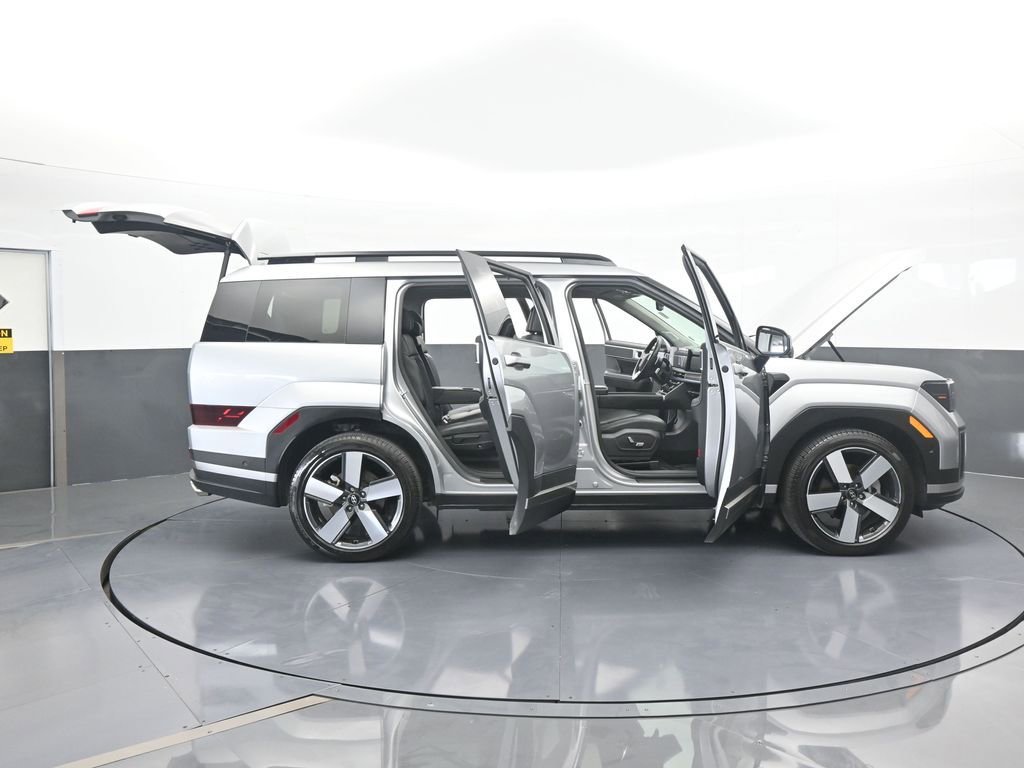 Used 2024 Hyundai Santa Fe Limited image 90