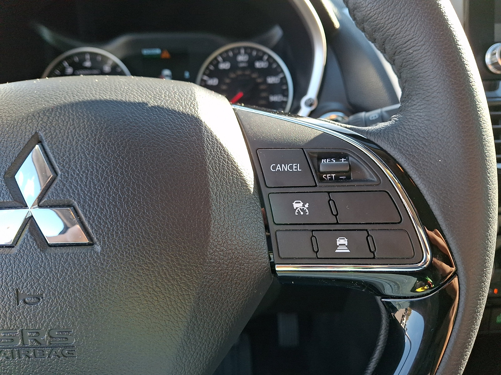 Used 2024 Mitsubishi Eclipse Cross SE AWD/4WD image 24