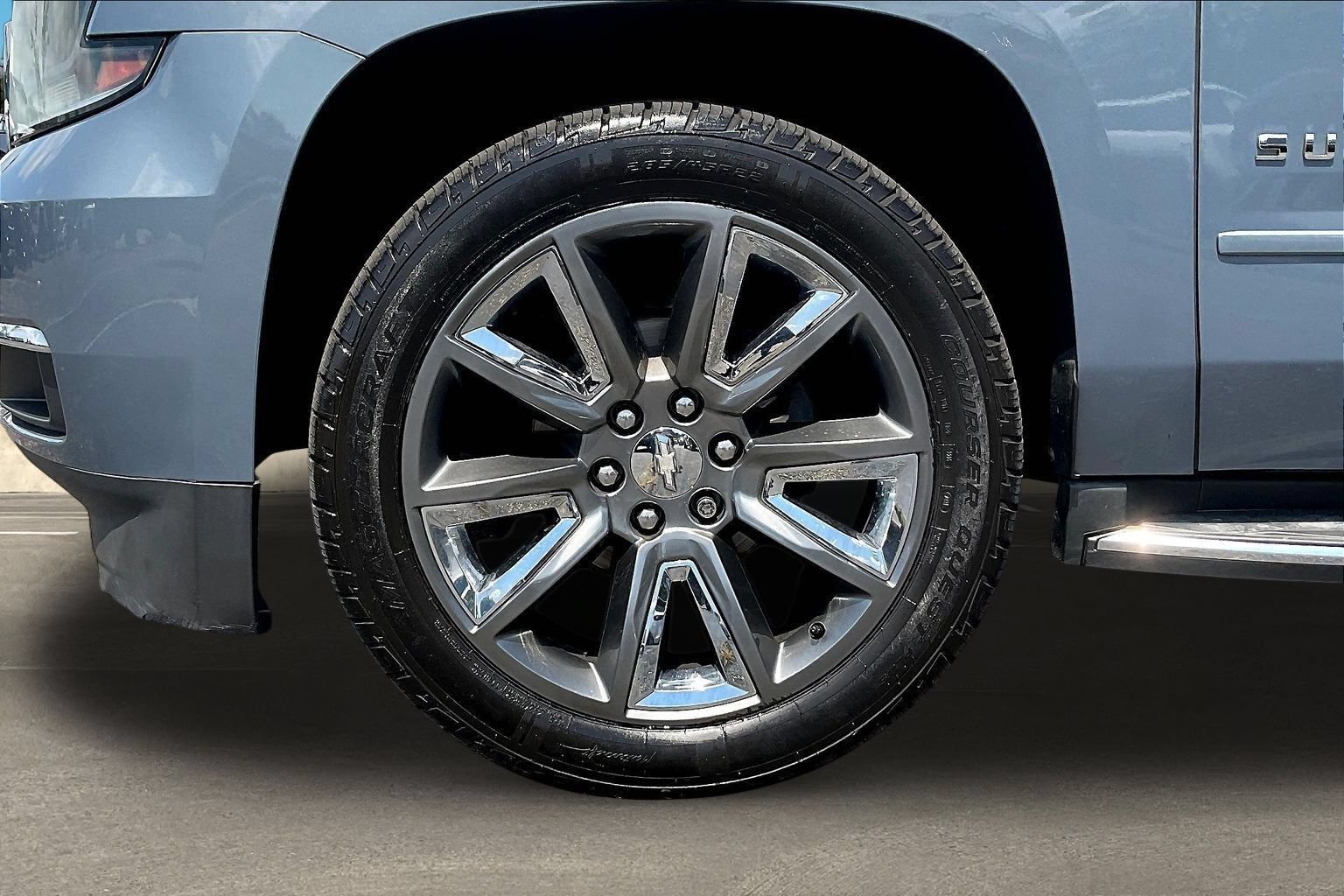 Used 2015 Chevrolet Suburban LTZ AWD/4WD image 33