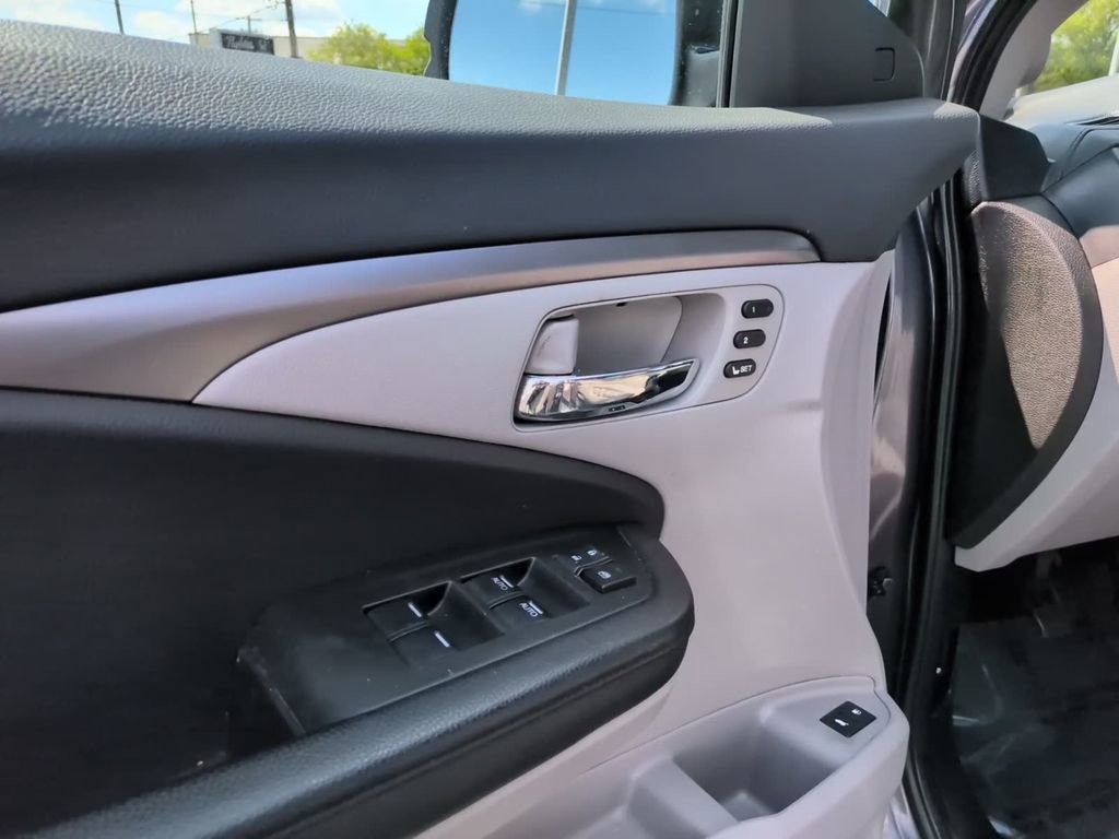 Used 2021 Honda Pilot EX-L image 21