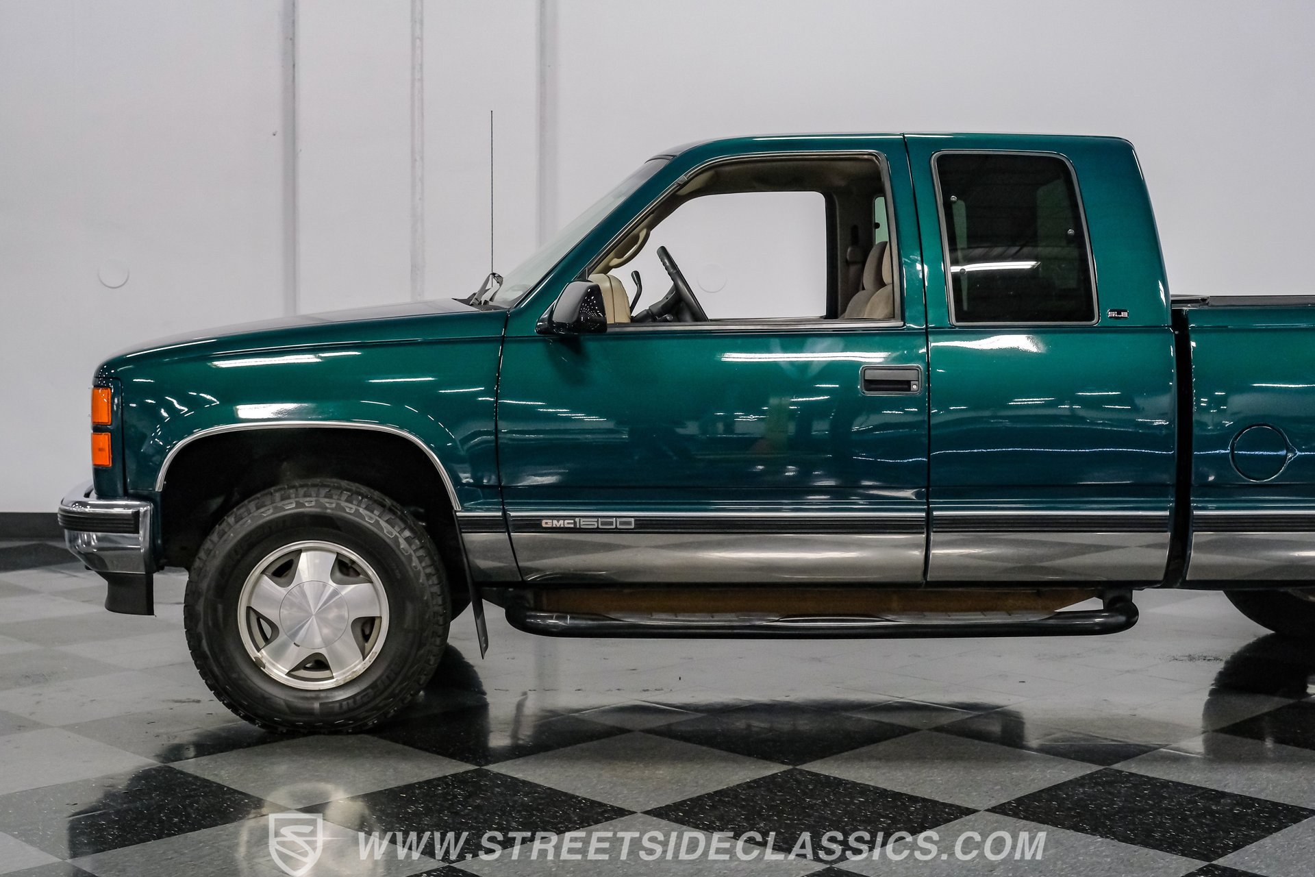 Used 1998 GMC Sierra 1500 4x4 Extended Cab w/ Imagemax Pkg image 23