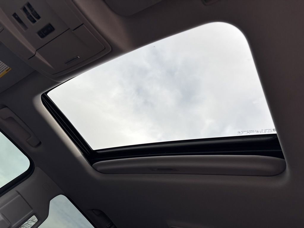 Used 2016 GMC Sierra 1500 Denali image 5