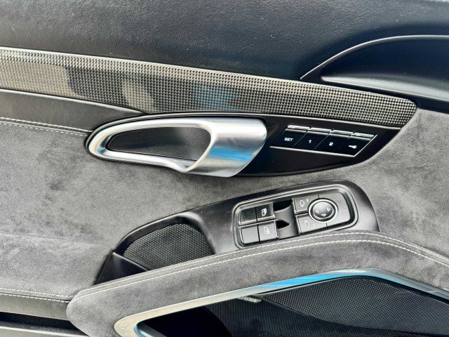 Used 2018 Porsche 718 Cayman GTS image 20