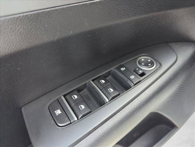 Used 2021 Kia Forte LXS FWD image 29