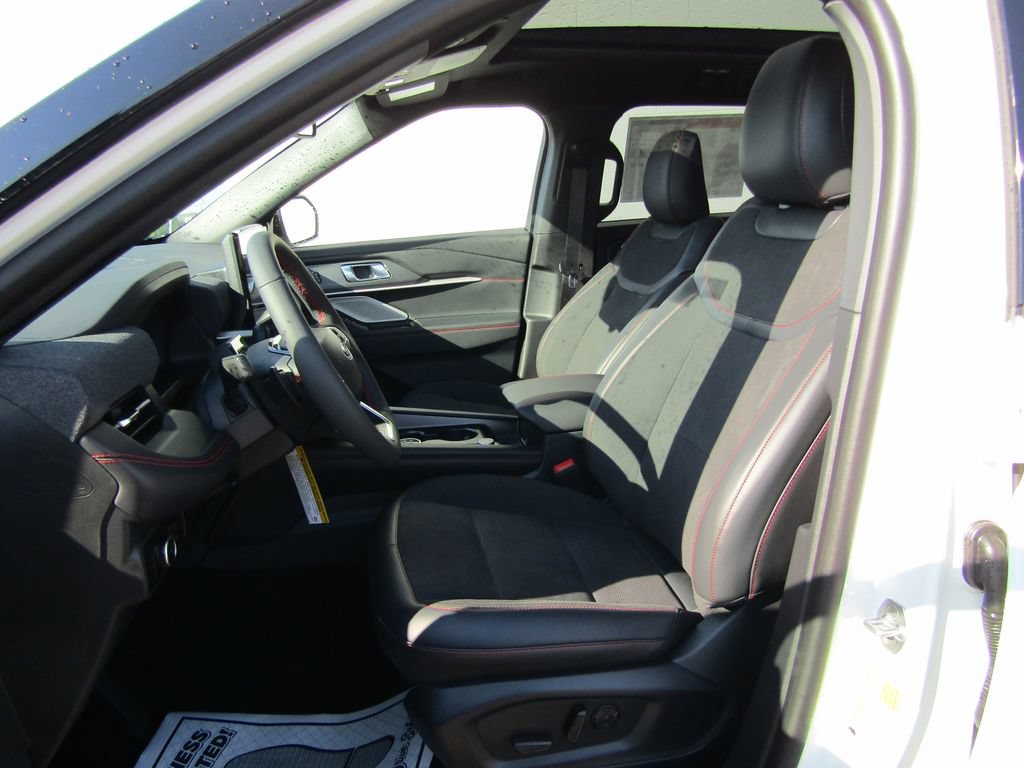 New 2026 Ford Explorer ST w/ Sun And Sound Package AWD/4WD image 3