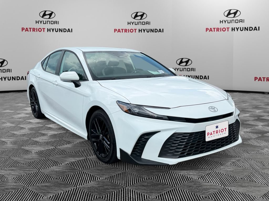 Used 2025 Toyota Camry SE FWD 360° Tour