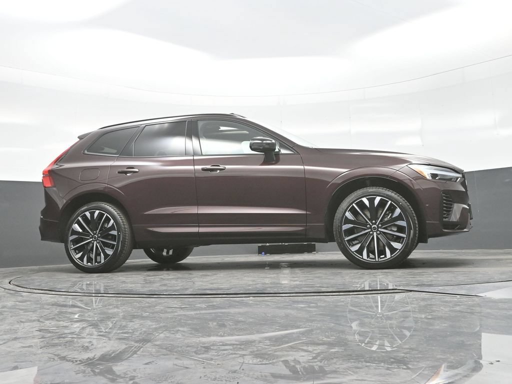 New 2026 Volvo XC60 T8 Ultra w/ Climate Package AWD/4WD image 28