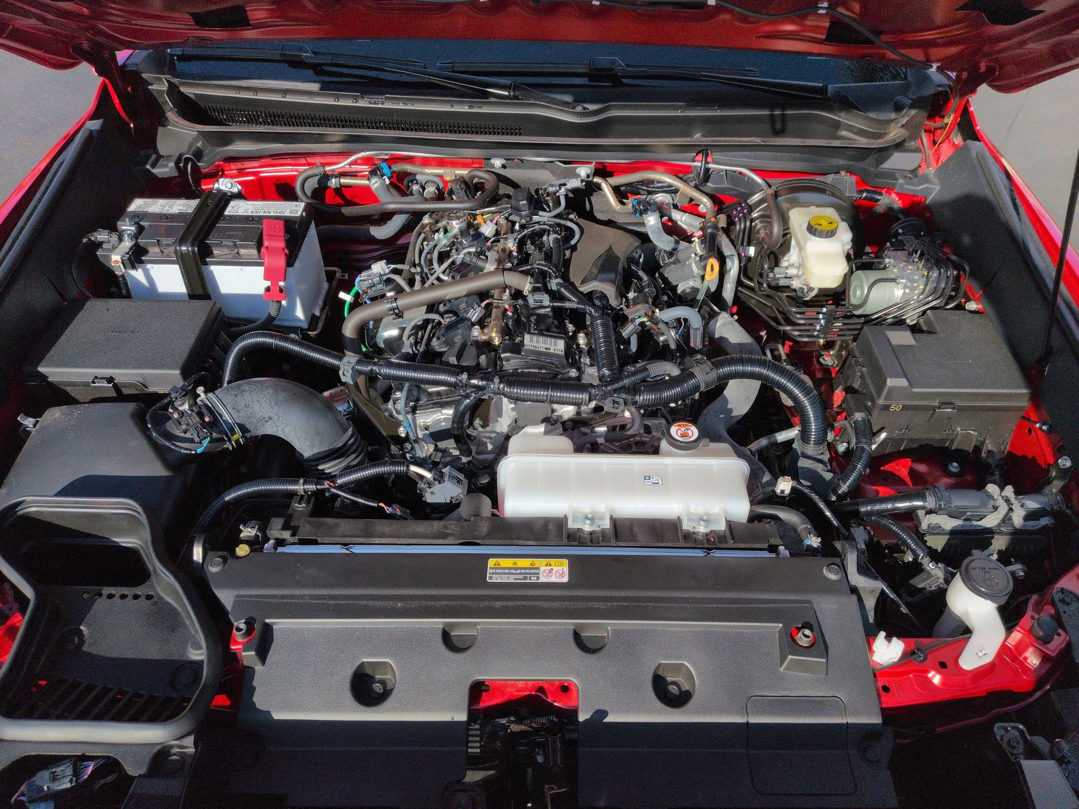 Used 2025 Toyota Tacoma SR5 RWD image 32