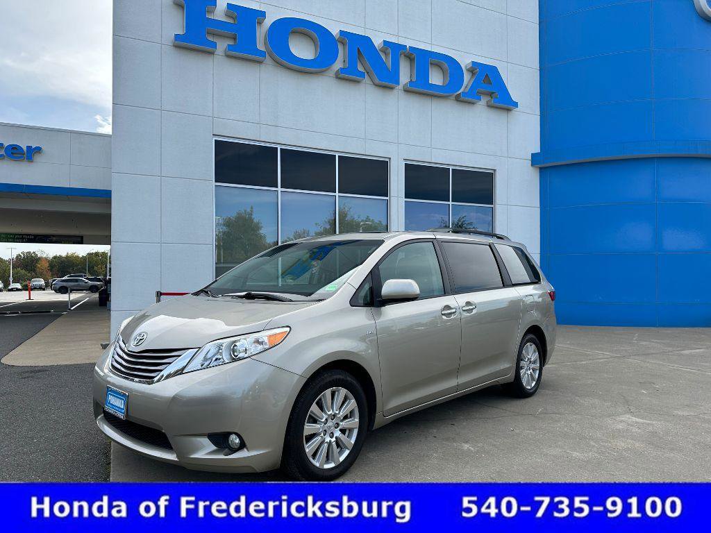 Used 2017 Toyota Sienna XLE Premium