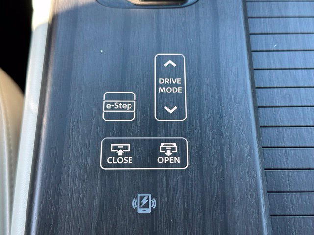 Certified 2024 Nissan Ariya AWD image 35