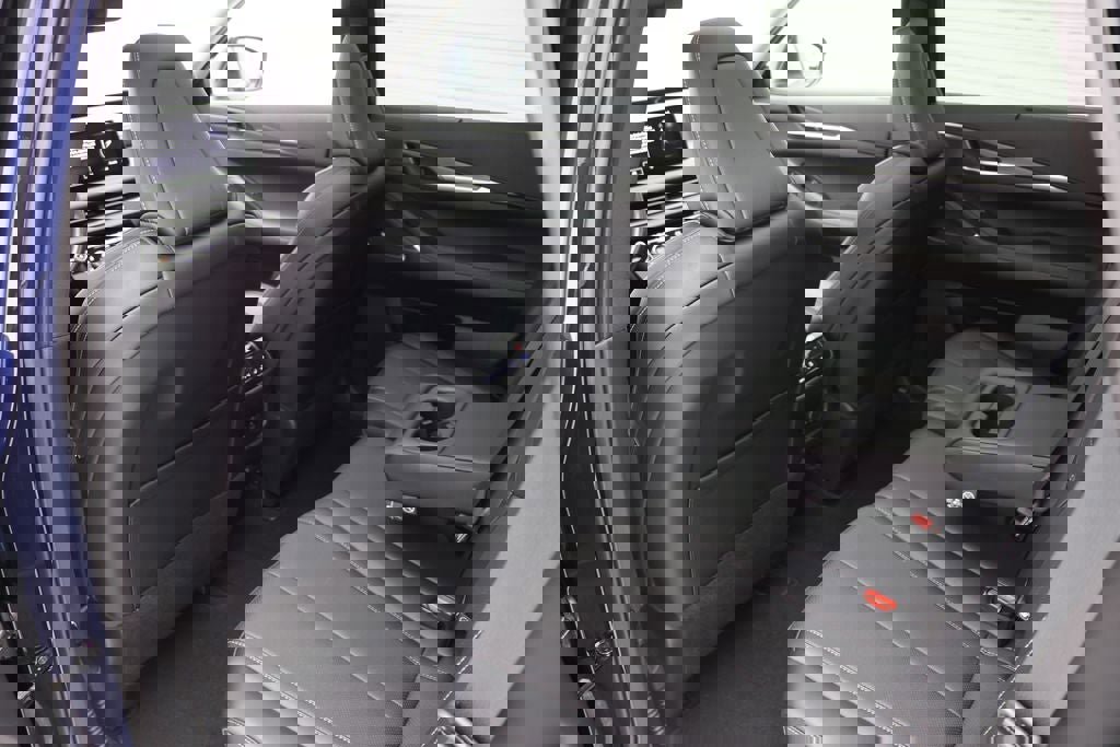 Used 2023 INFINITI QX60 Luxe w/ Performance Audio Package image 11