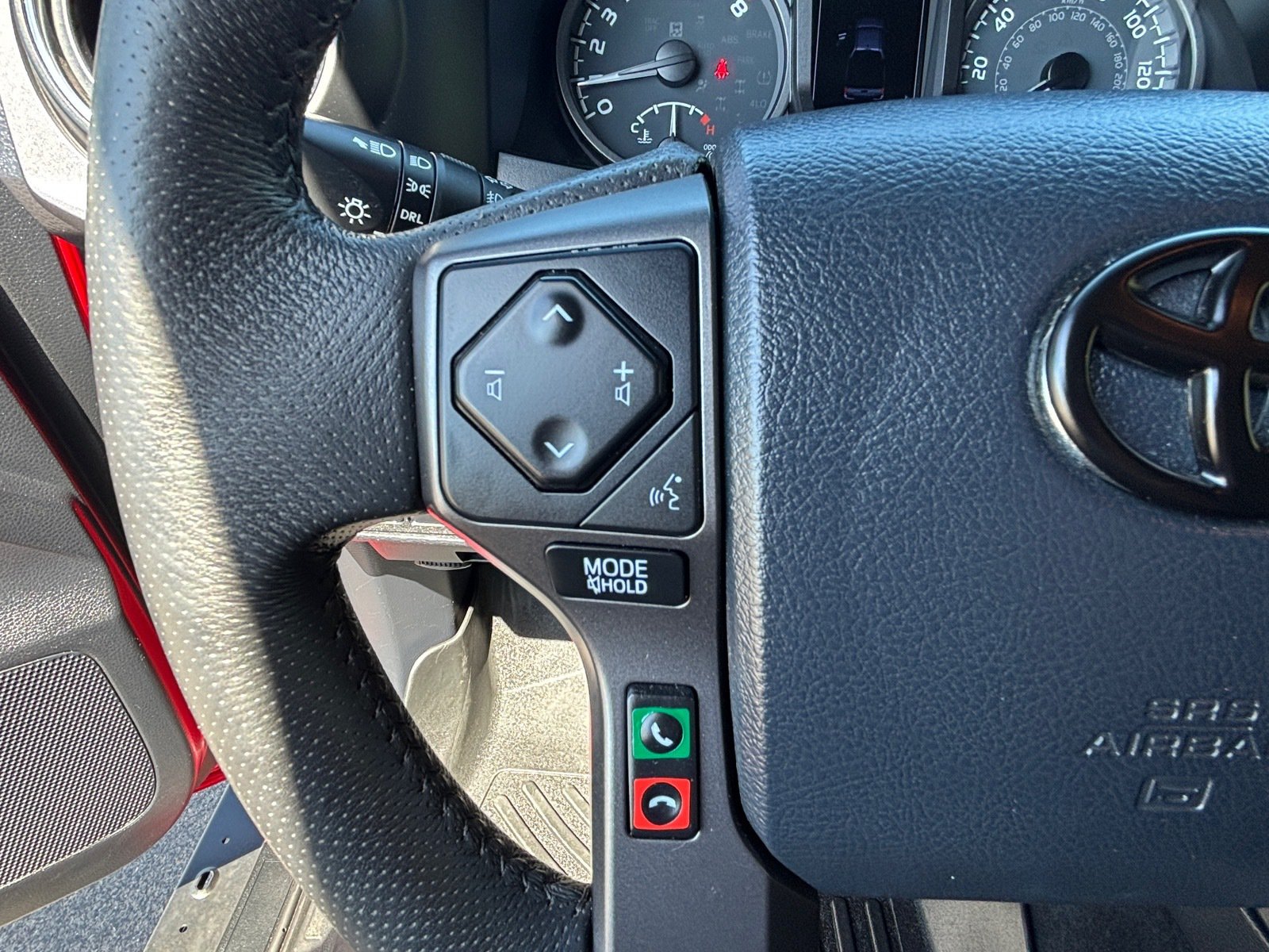 Used 2020 Toyota Tacoma TRD Sport w/ Technology Package RWD image 22