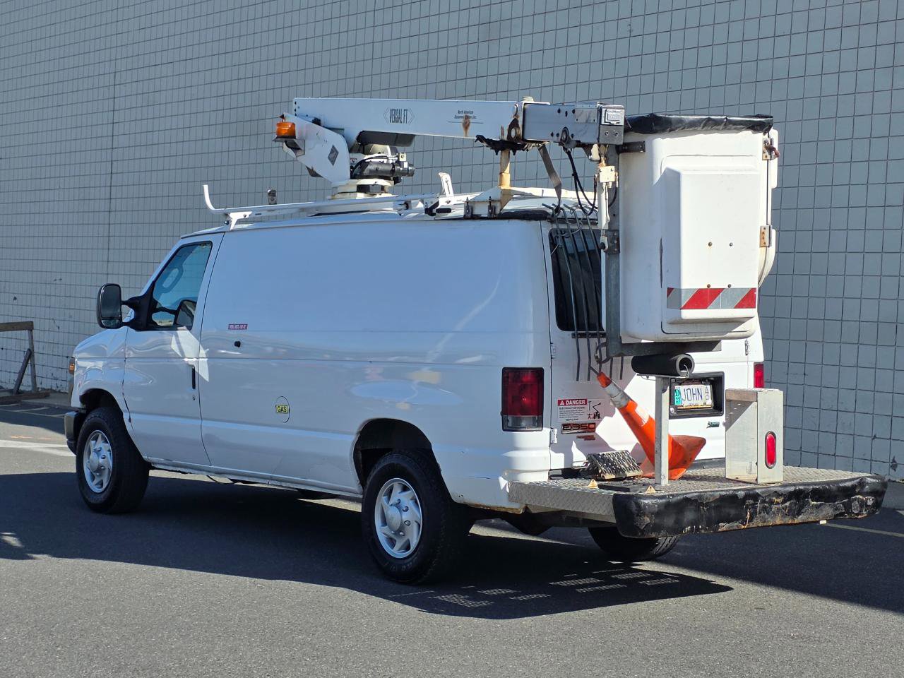 Used 2012 Ford E-350 and Econoline 350 Super Duty RWD image 5