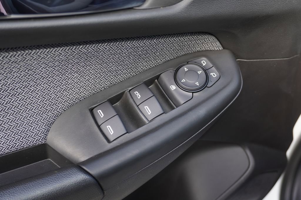 Used 2025 Chevrolet TrailBlazer LS w/ LS Convenience Package image 11