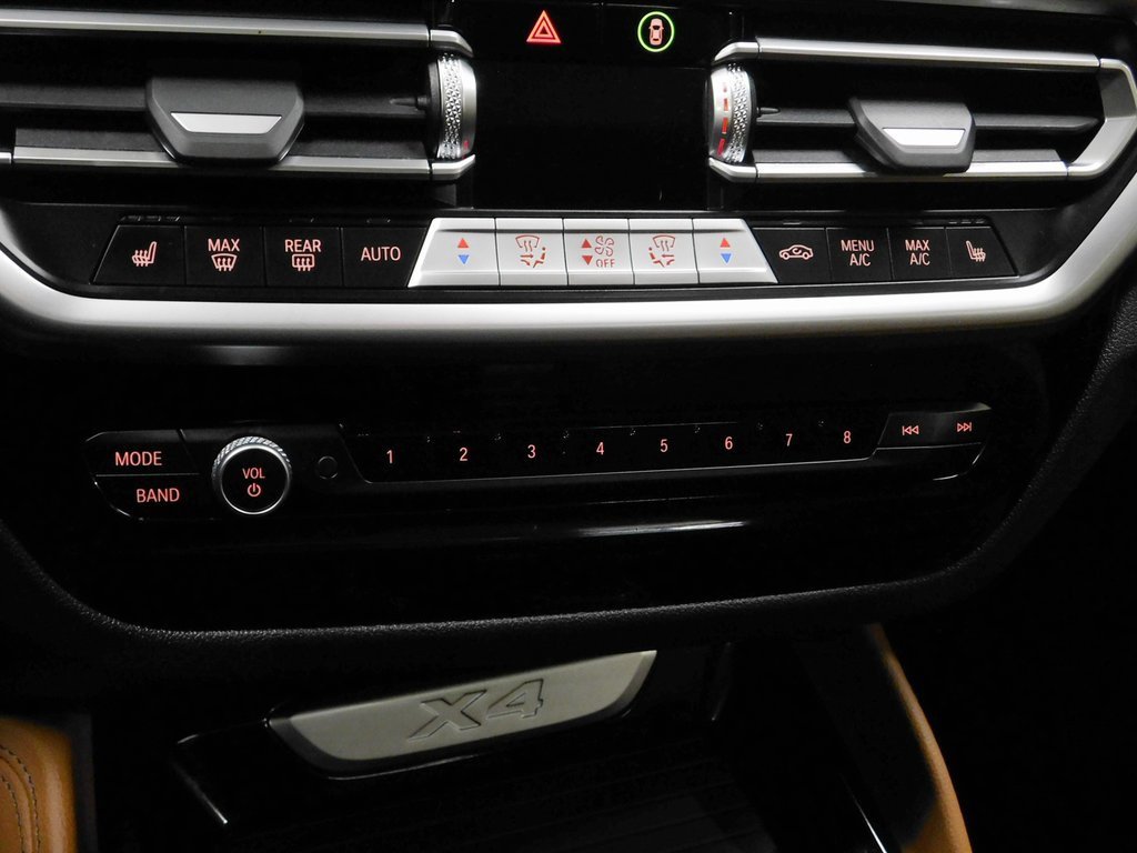 Used 2023 BMW X4 xDrive30i image 44