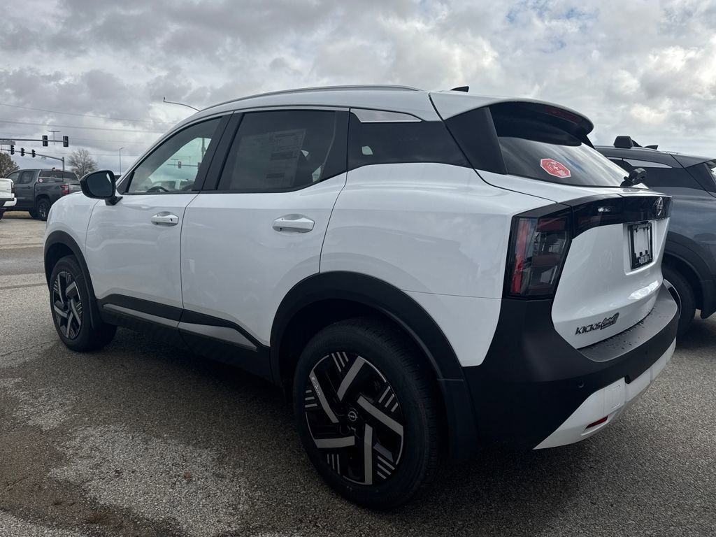 New 2026 Nissan Kicks SV image 10