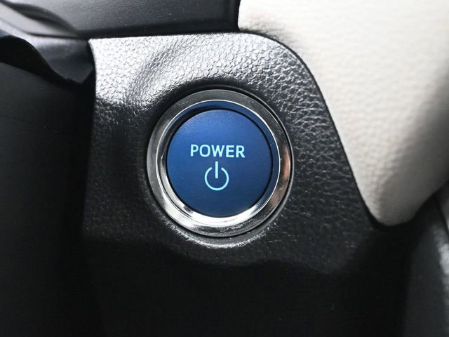 Certified 2022 Toyota RAV4 XLE image 17