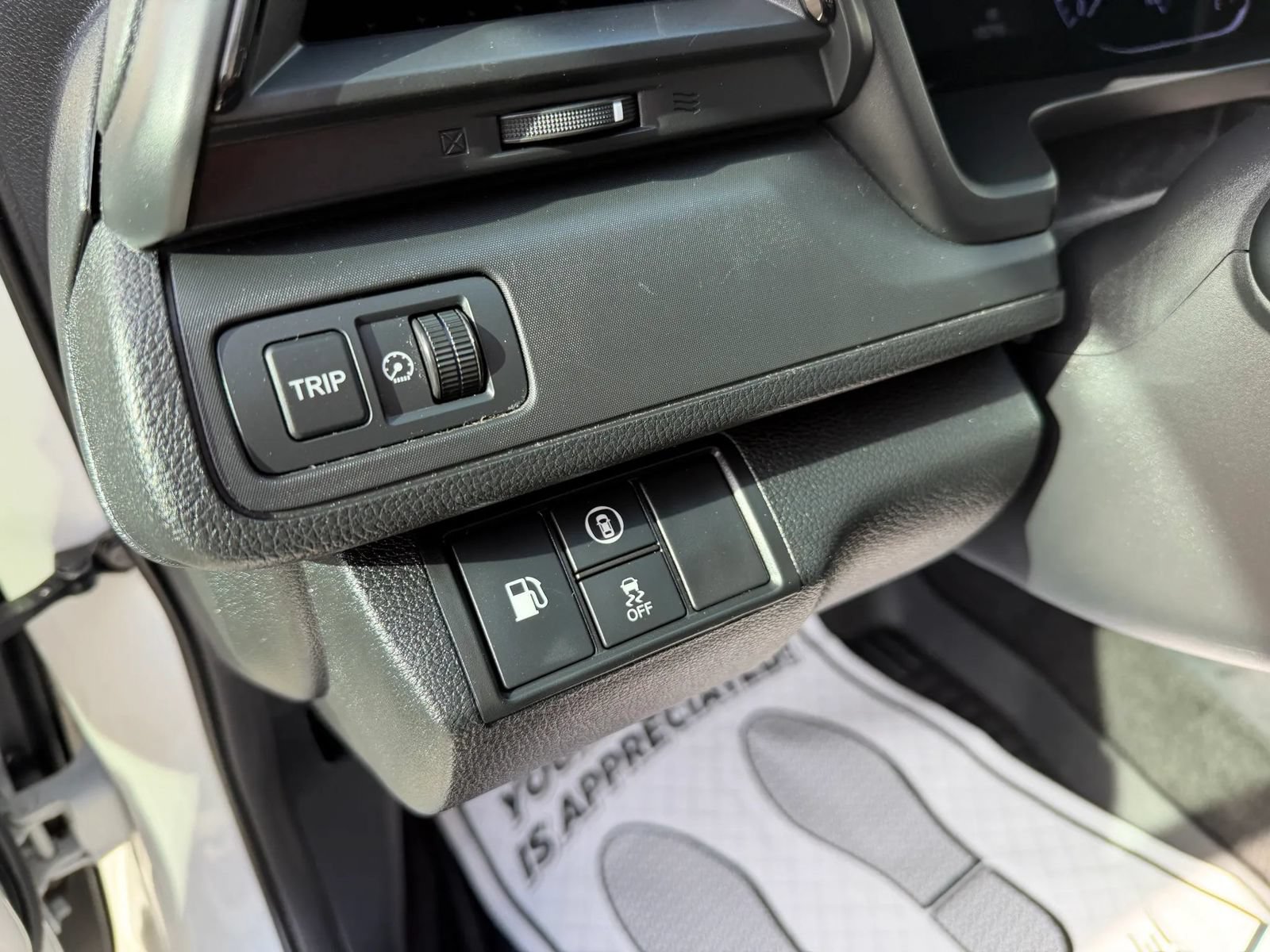 Used 2019 Honda Insight LX image 19